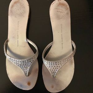 Giuseppe sandal, size 8.5, silver